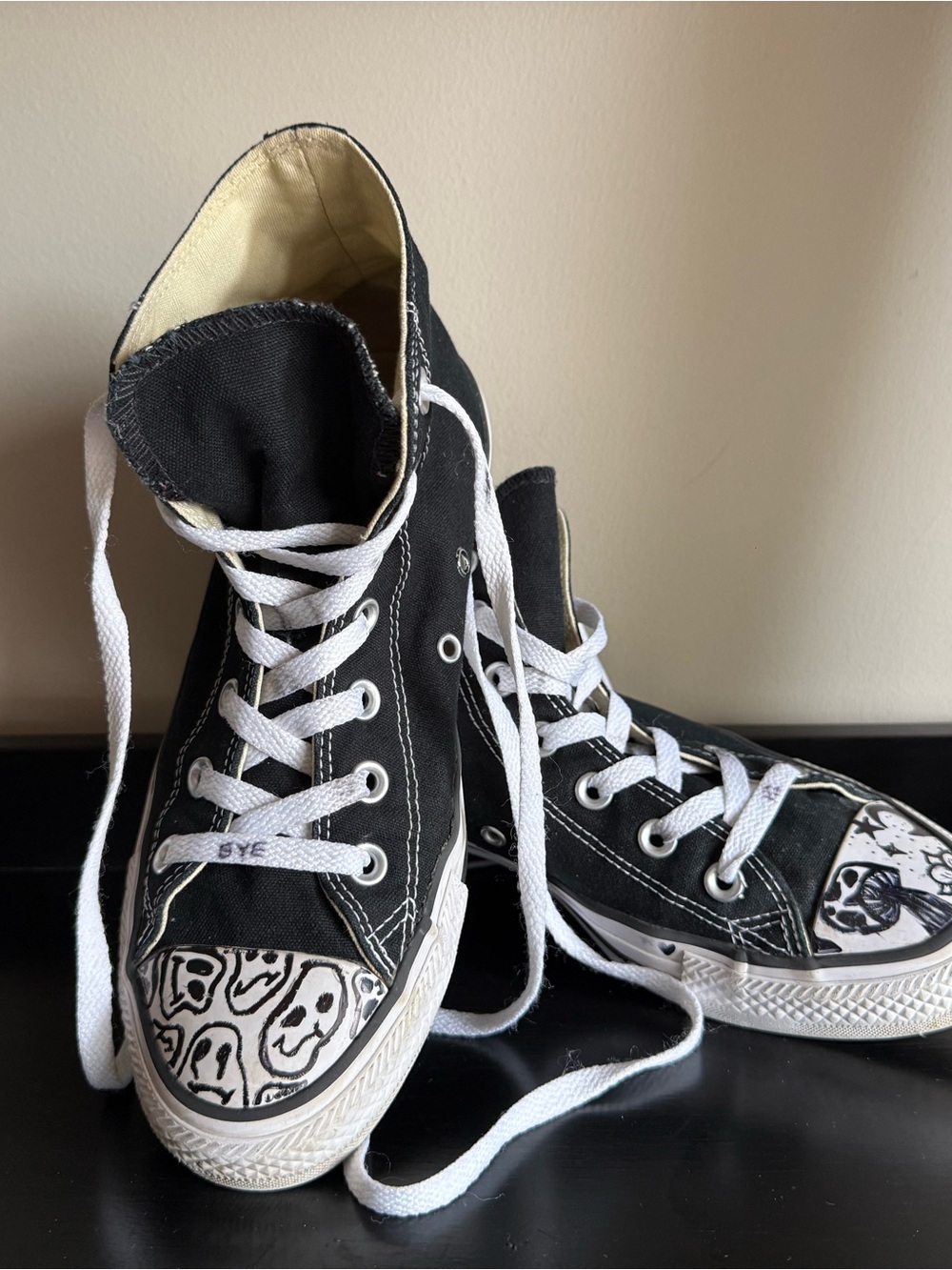 Converse High Top Black Sneakers Women’s 8 OOAK Hand Drawn Graffiti Art